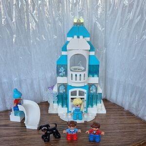 Dusney Frozen Castle Building Set with Light Brick Plus Doggie And Kids Playing.
